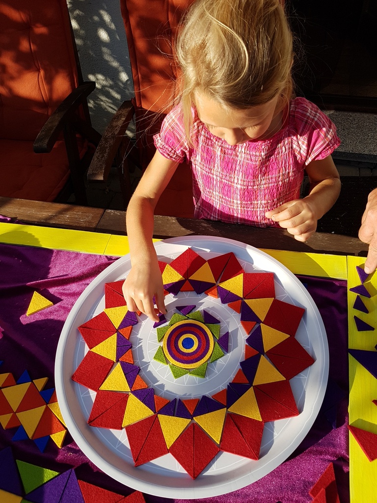 Lerntablett Naturfilz Set I - Kreise und Dreiecke