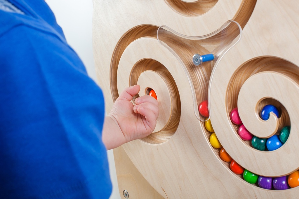 Wandspiel - Kugelwirbel