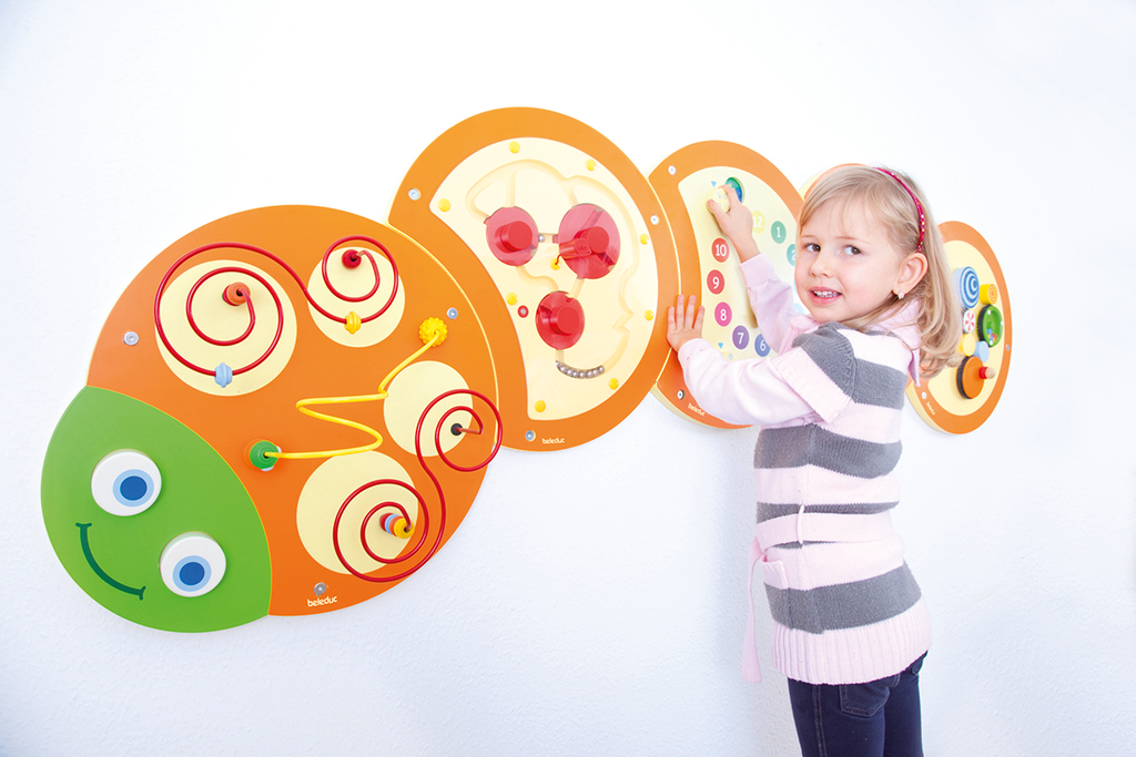Wandspielobjekt Raupe "Drehlabyrinth"
