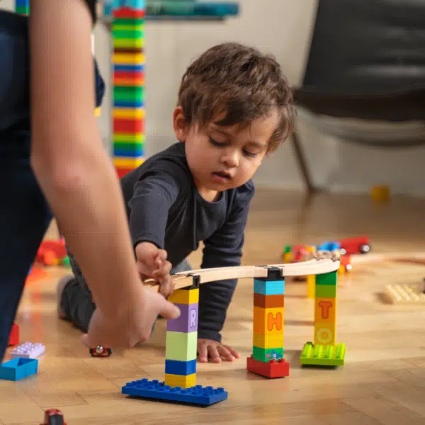 Eisenbahn - Klemmbaustein Verbinder 100 Stück Set