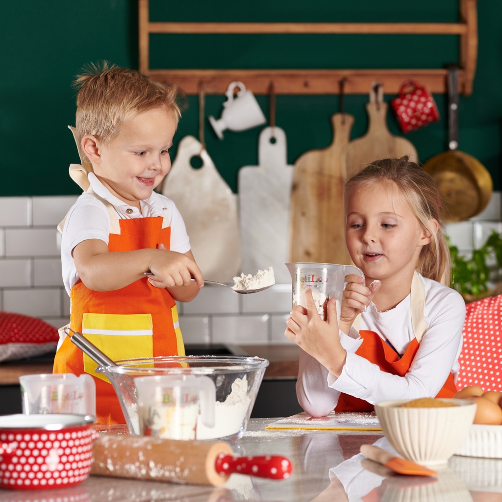 Batiloo-Messbecher: Kinderleicht nach Farben kochen & backen