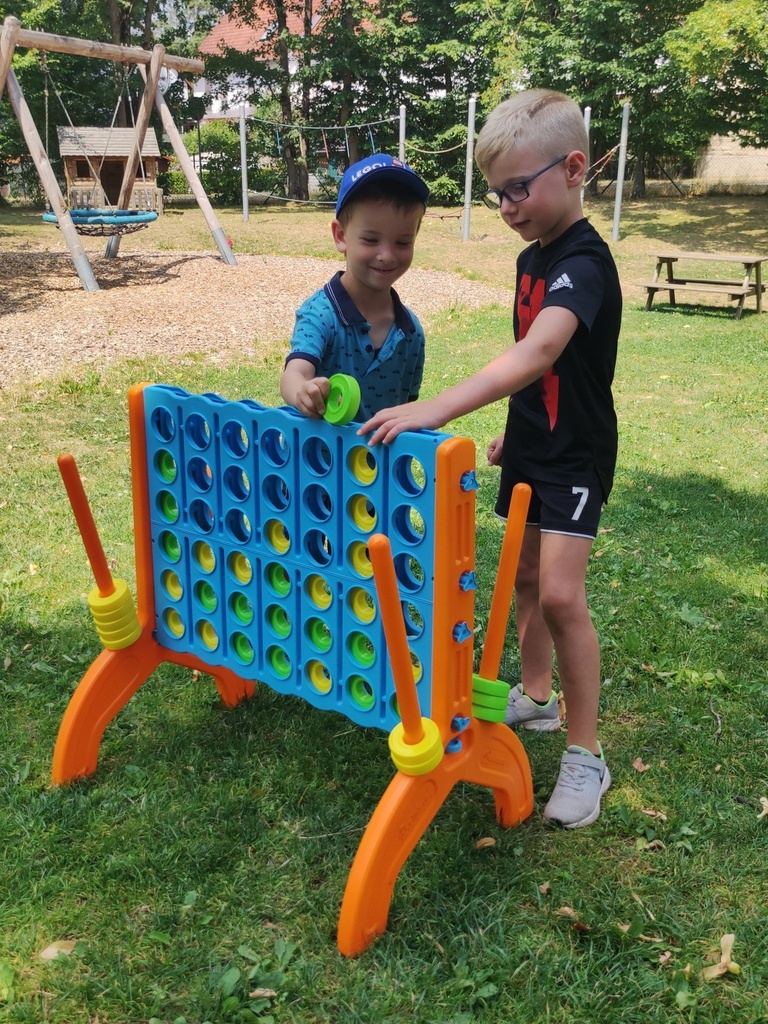 XXL Gartenspiel - 4 in einer Reihe
