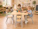 Groß (110189_stuhl_tisch).webp
